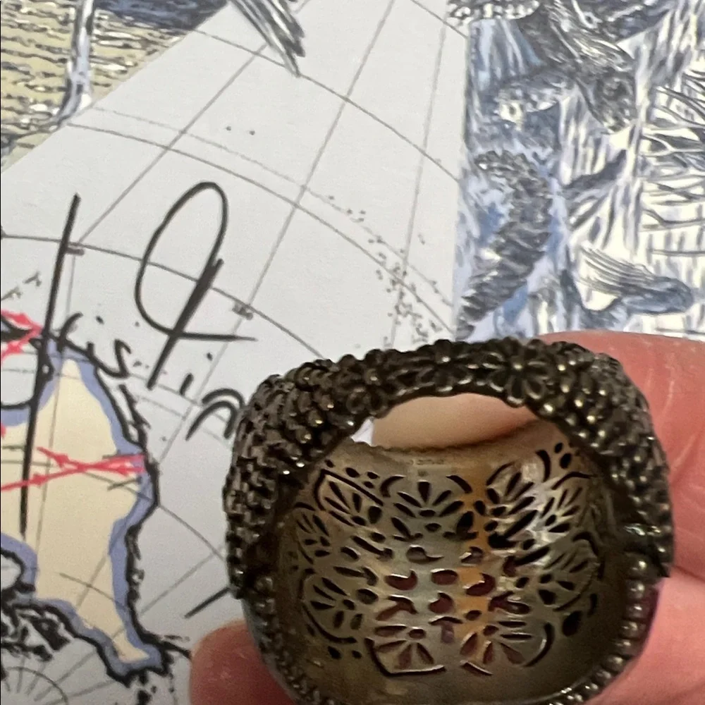 Gucci Silver Ring with Quilted Green Pouch size 16 Men’s Ring - Picture 11 of 16